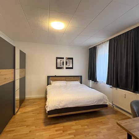 Bequemes Zimmer In Moderner Unterkunft My Pension Duisburg Ngoại thất bức ảnh