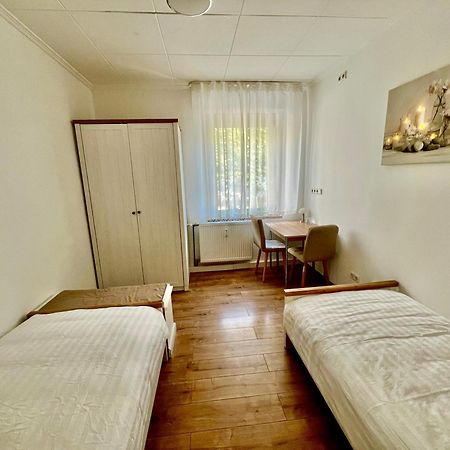 Bequemes Zimmer In Moderner Unterkunft My Pension Duisburg Ngoại thất bức ảnh