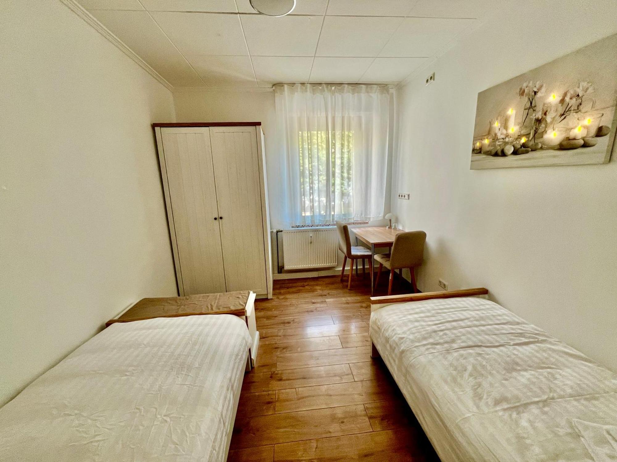 Bequemes Zimmer In Moderner Unterkunft My Pension Duisburg Ngoại thất bức ảnh
