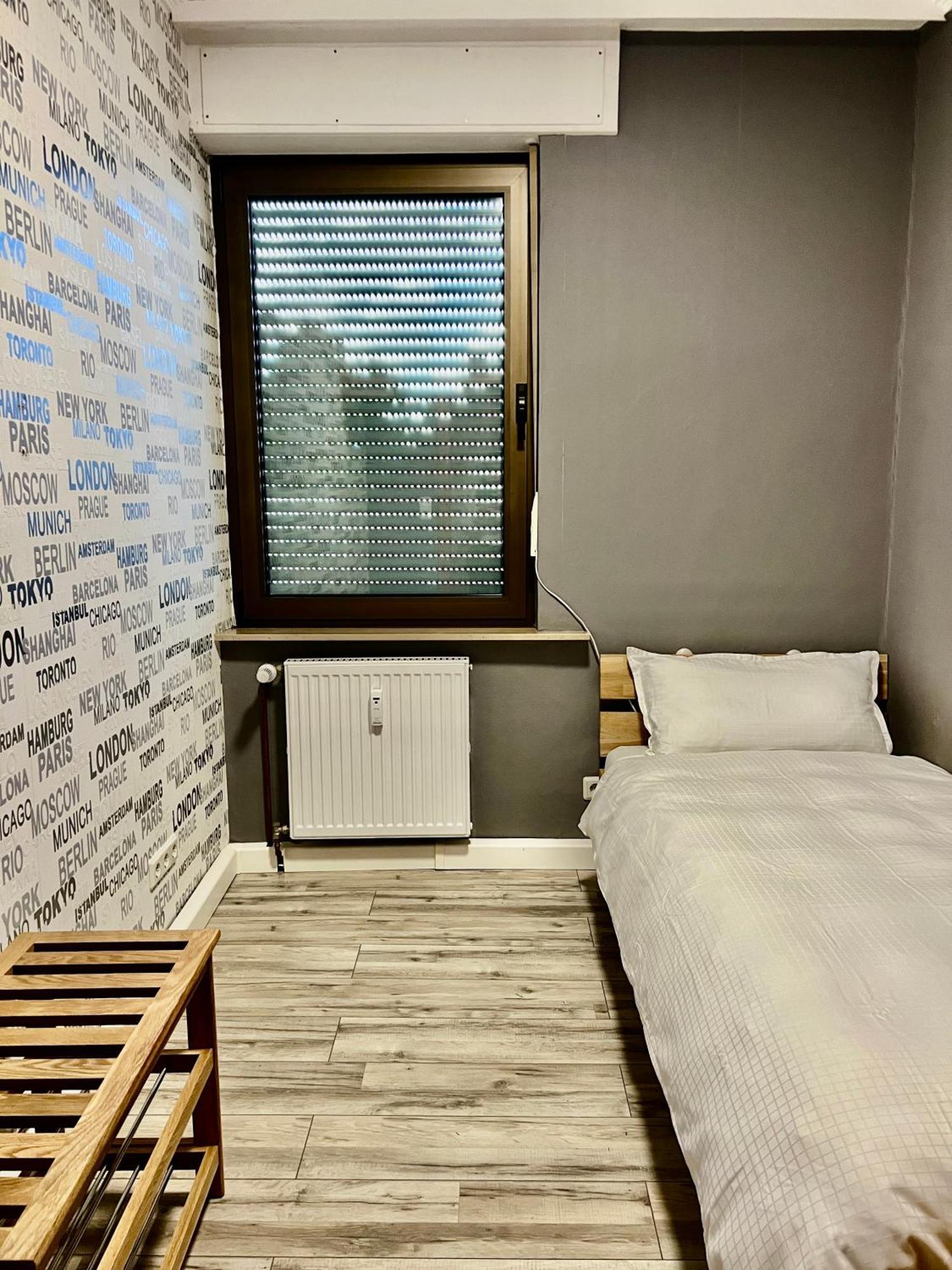 Bequemes Zimmer In Moderner Unterkunft My Pension Duisburg Ngoại thất bức ảnh